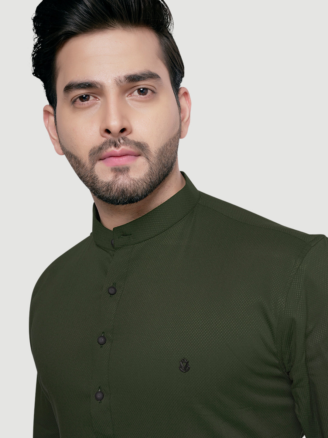 Black and White Men's Designer Shirt with Collar Accessory & Broach-16