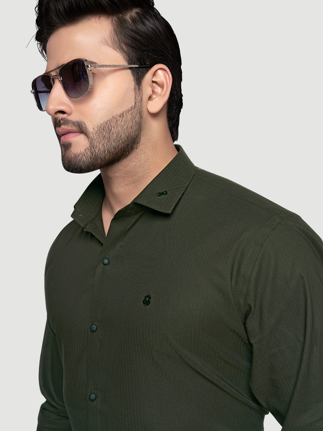 Black and White Designer Shirts with Collar Accessory & Metal Broach-1