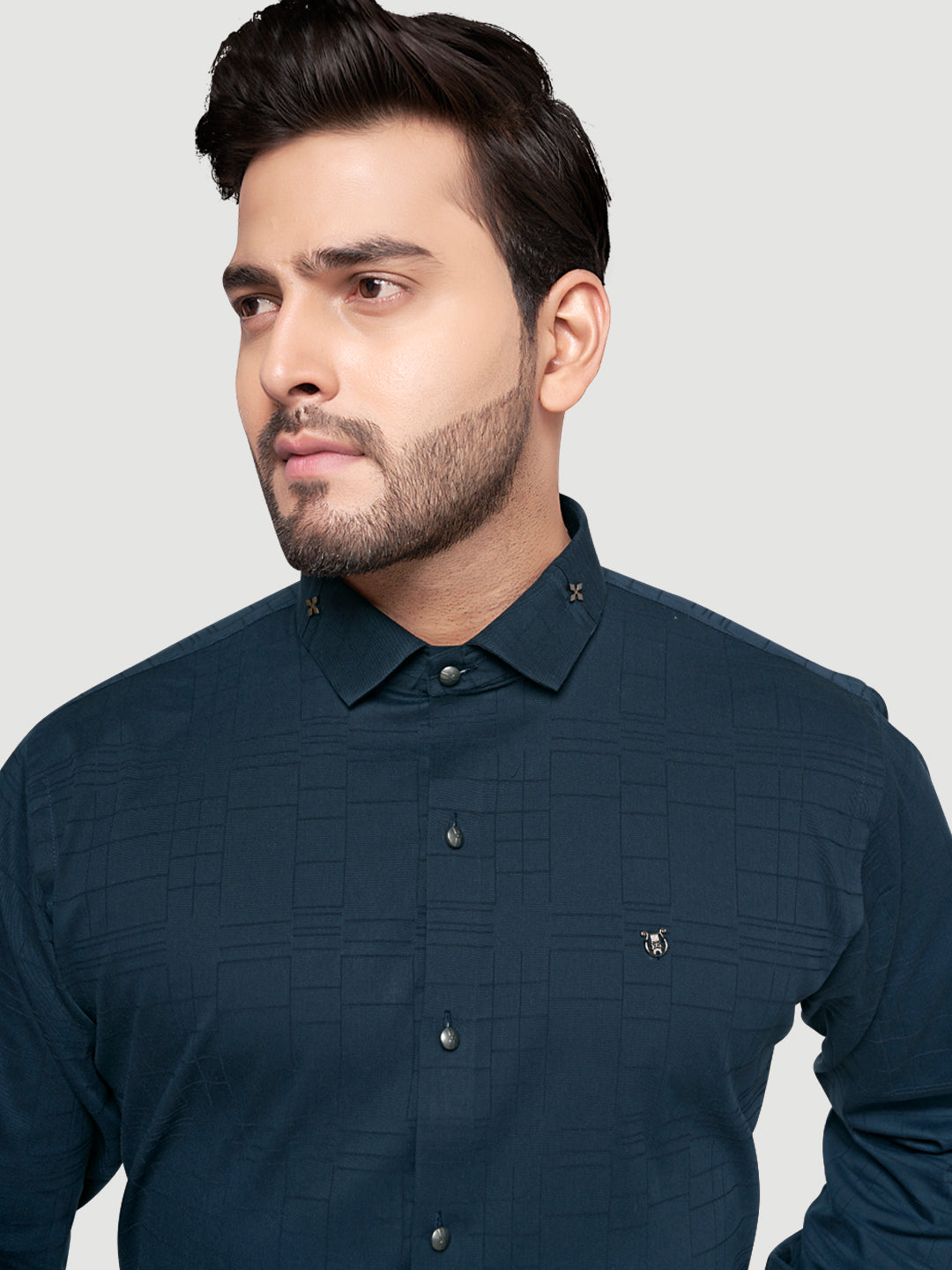 Men's Designer Shirt with Collar Accessory & Broach
