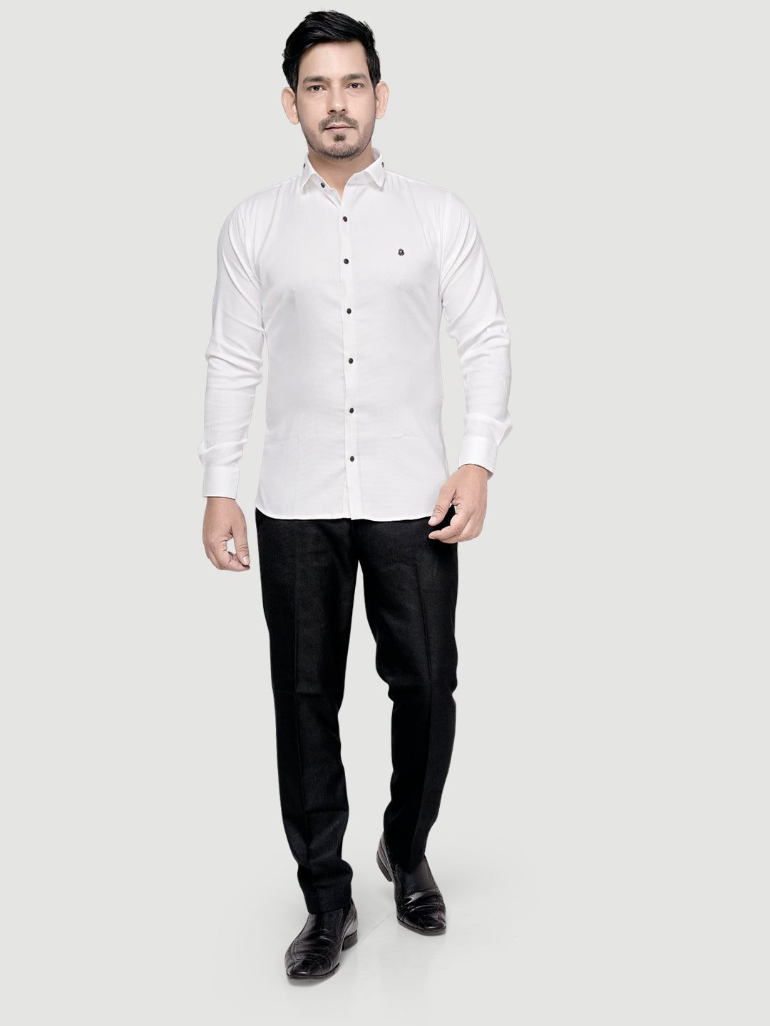 Designer Shirt with Collar Accessory & Metal Broach