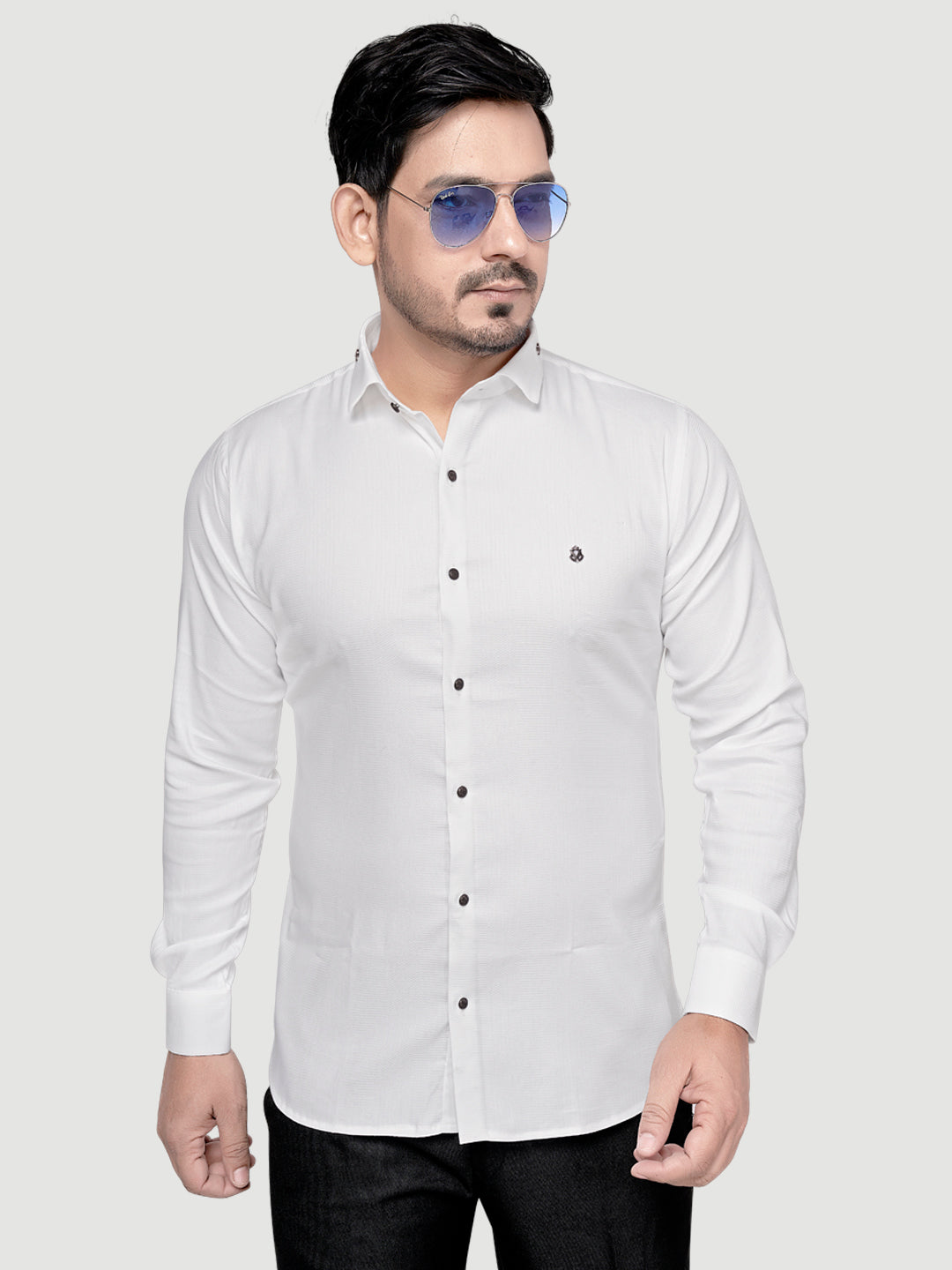 Designer Shirt with Collar Accessory & Metal Broach