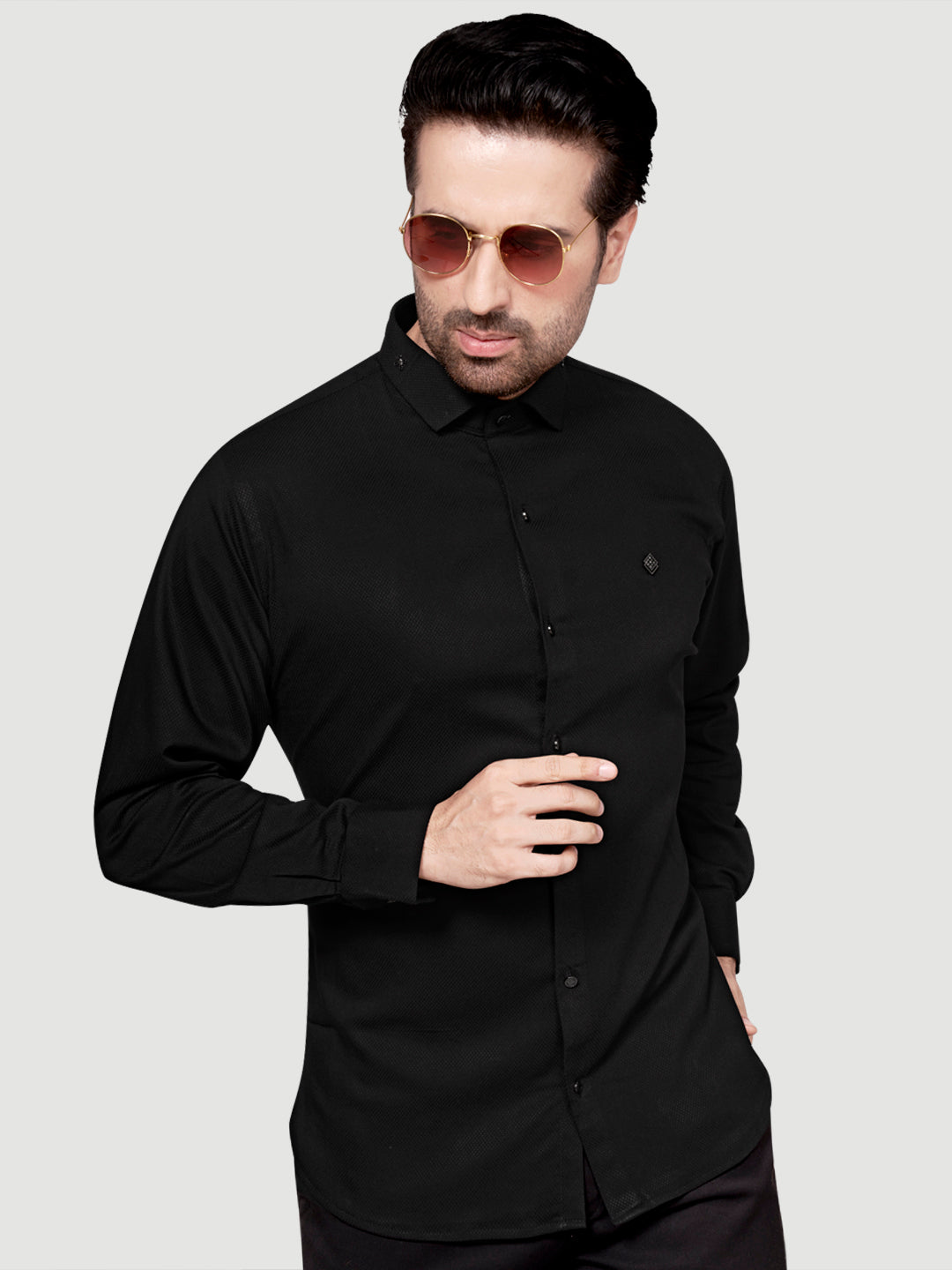 Black and White Men's Designer Shirt with Collar Accessory & Designer Broach Black