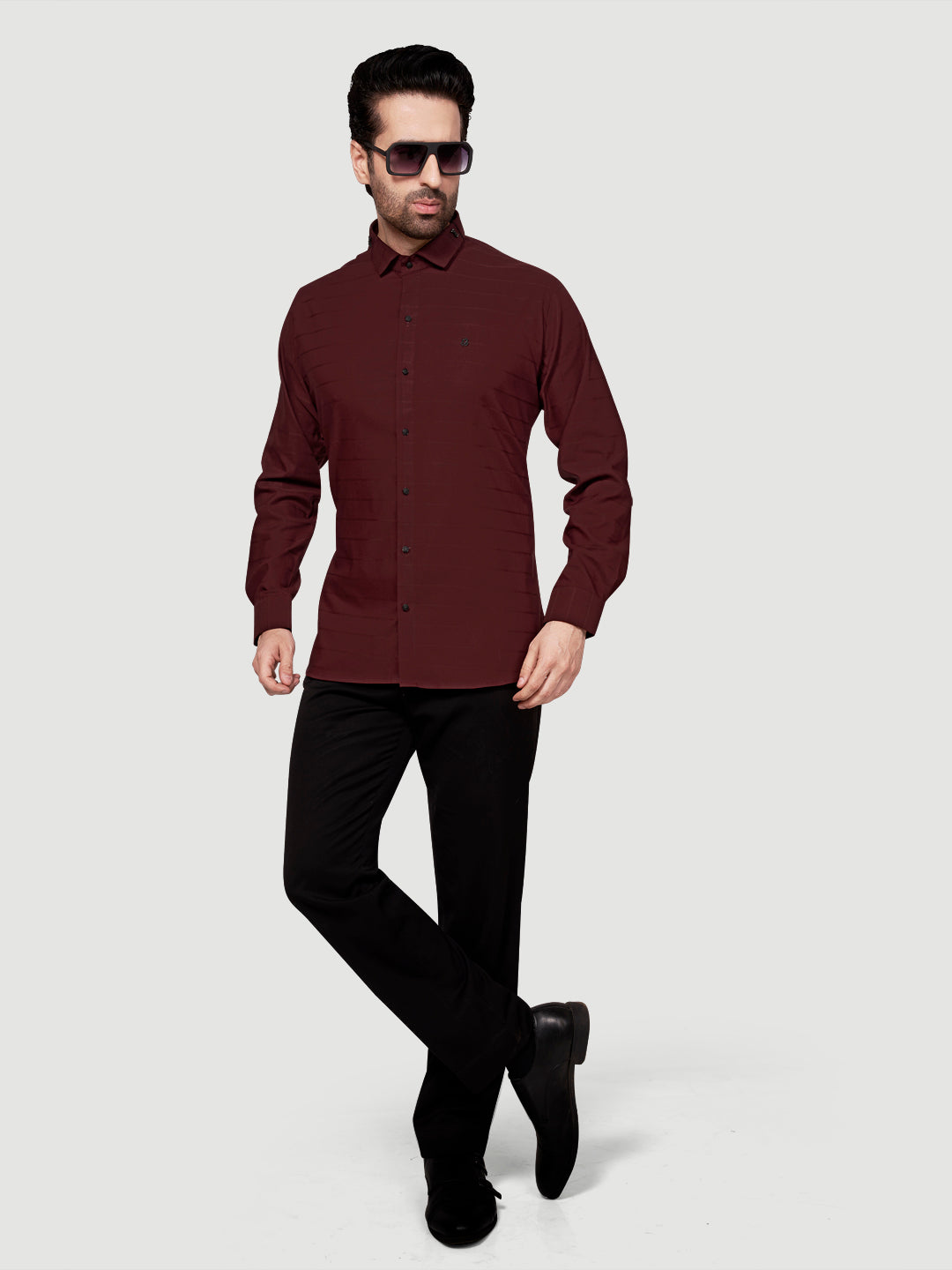 Black and White Men's Designer Shirt with Collar Accessory & Designer Broach Maroon