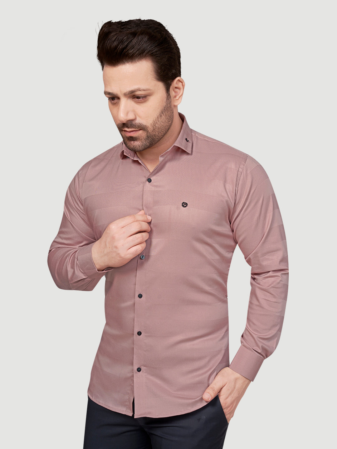Black and White Men's Designer Shirt with Collar Accessory & Designer Broach Peach
