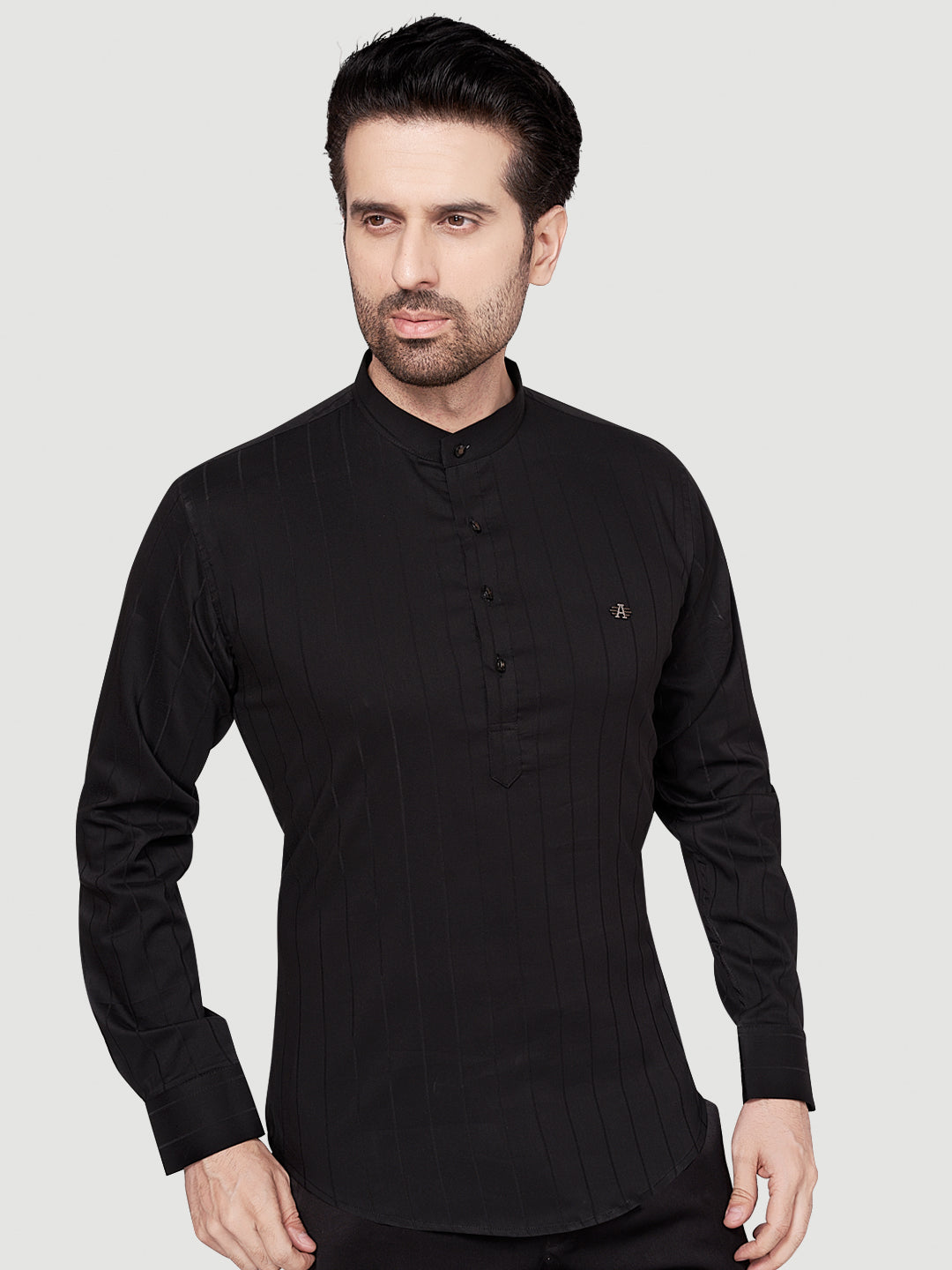 Black & White Men's Casual Short Kurta Black