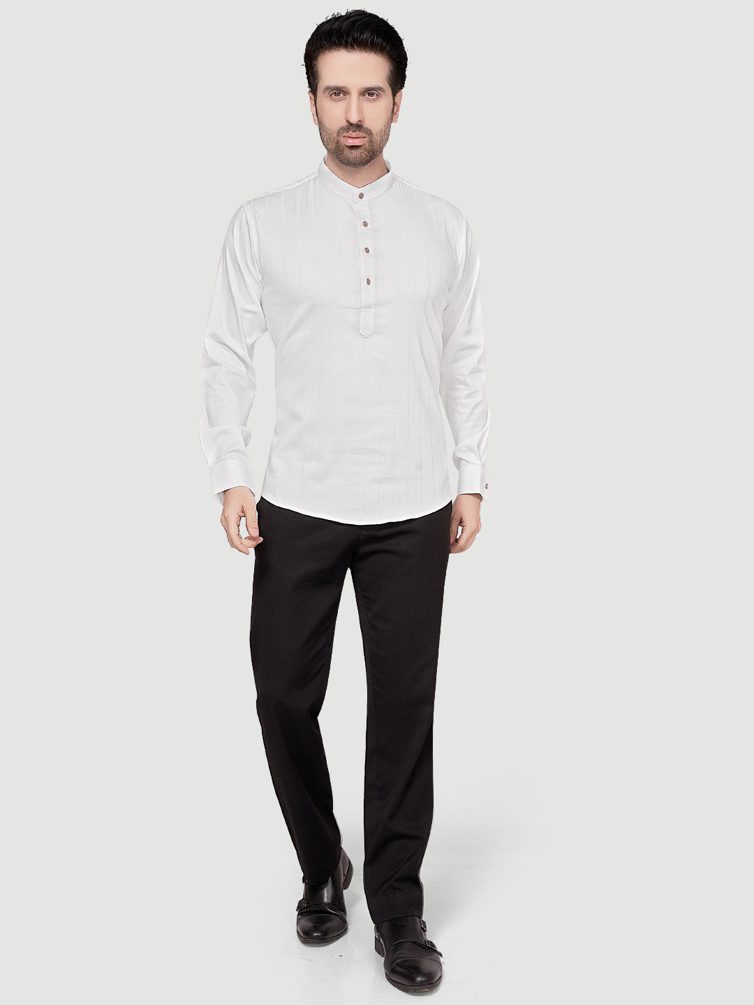 Black & White Men's Casual Short Kurta White