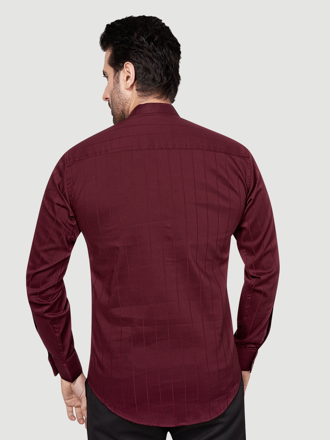 Black & White Men's Casual Short Kurta Maroon