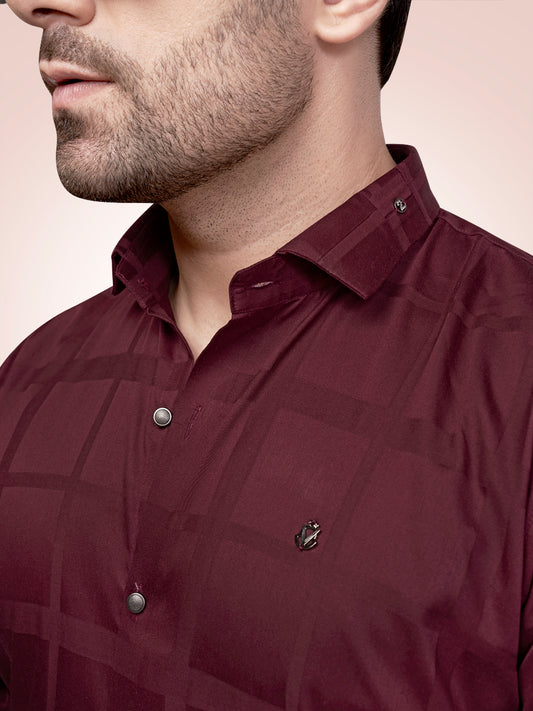 Black and White Self Checks Cocktail Shirt- Premium 60s CountsSelf Checks Cocktail Shirt- Premium 60s Counts Maroon