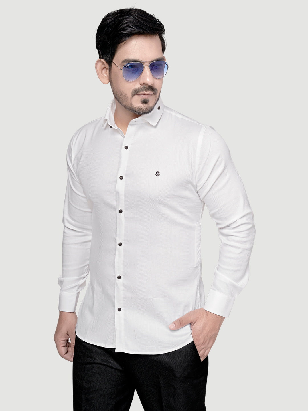 Designer Shirt with Collar Accessory & Metal Broach