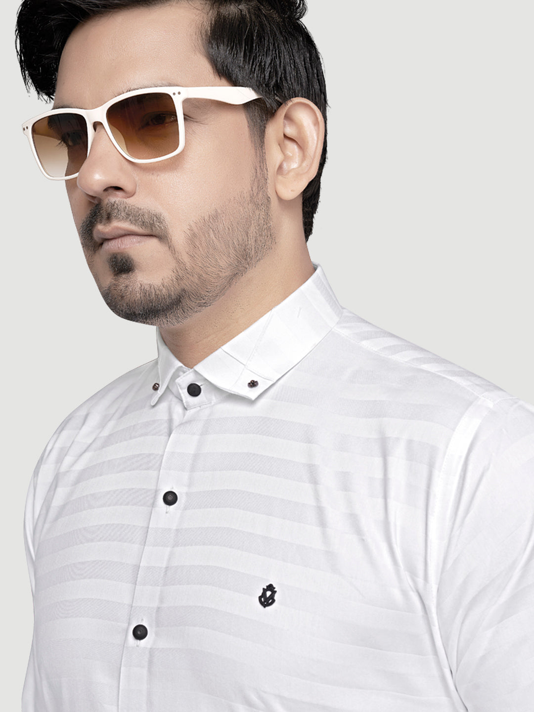 Black and White Shirts Men's Designer Weft Shirt with Collar Accessory-1