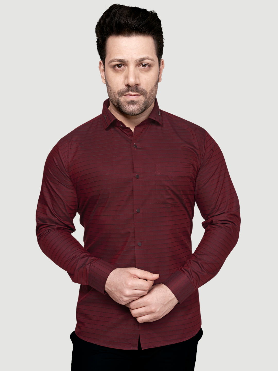 Black & White Men's Designer Weft Shirt with Collar Accessory Maroon