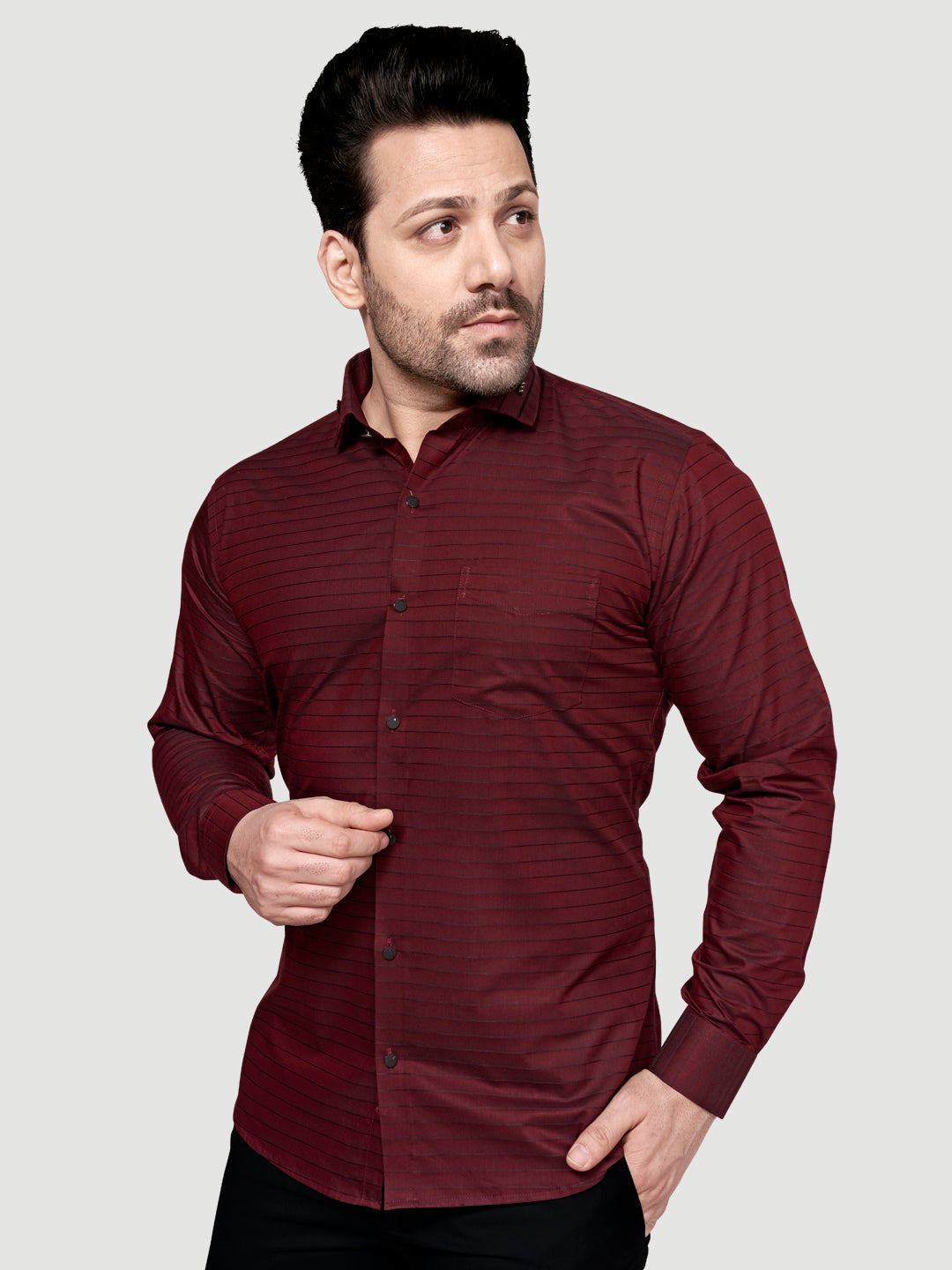 Black & White Men's Designer Weft Shirt with Collar Accessory Maroon