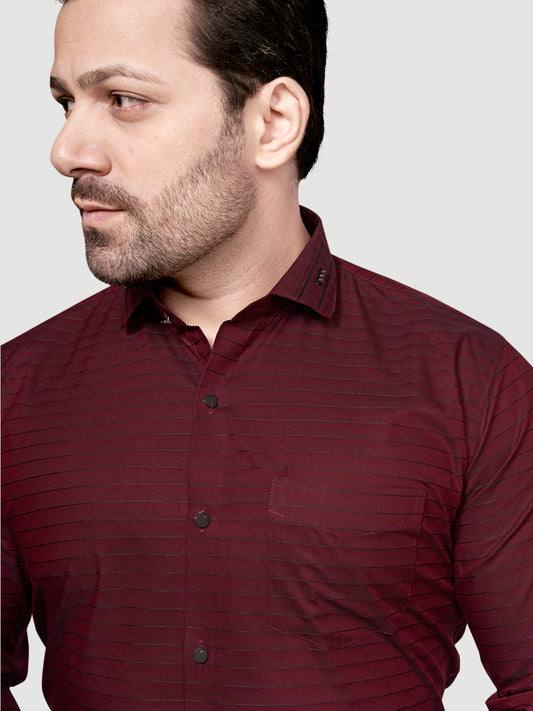 Black & White Men's Designer Weft Shirt with Collar Accessory Maroon