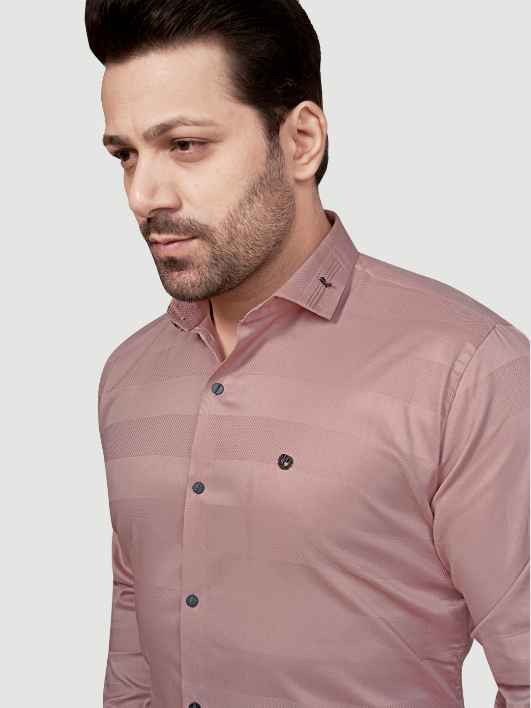 Black and White Men's Designer Shirt with Collar Accessory & Designer Broach Peach